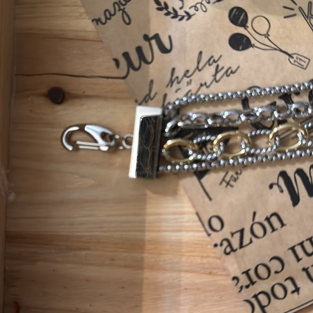 Four in one stack bracelet. - Picture 2 of 3